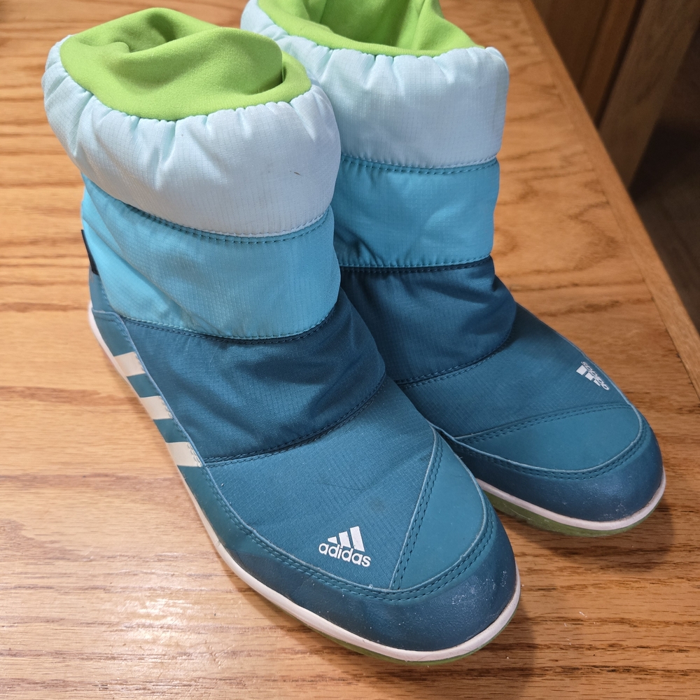 Adidas Women's Teal and Lime Ankle Boots